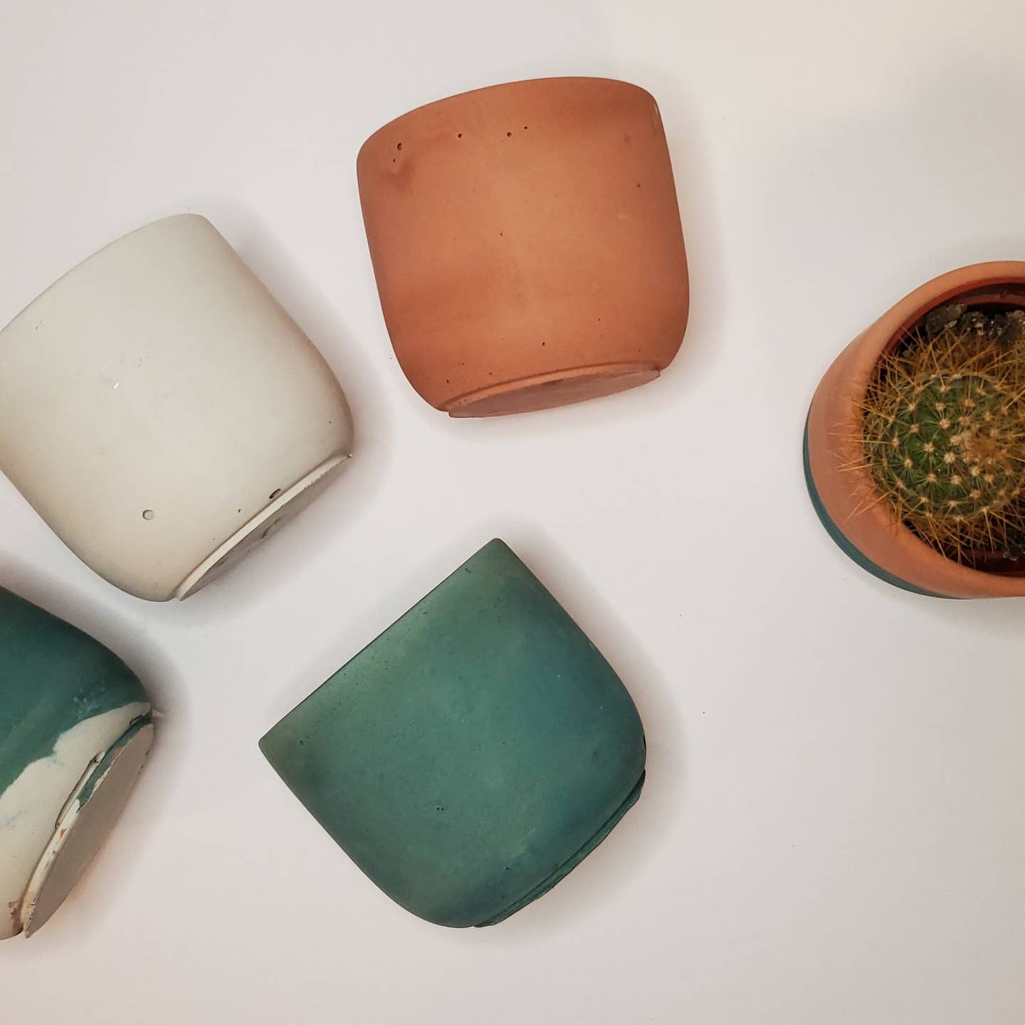 Emerald Coast Collection Pots – Stylish Indoor Planters Set