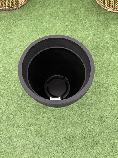 Linea Ellipse Planter – Modern Matte Black Indoor Plant Pot
