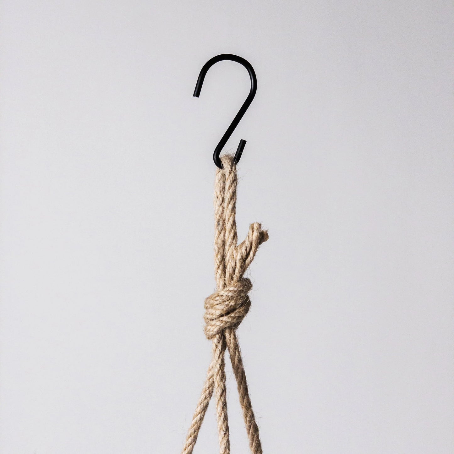 10" Kanso Designs Hanging Tray