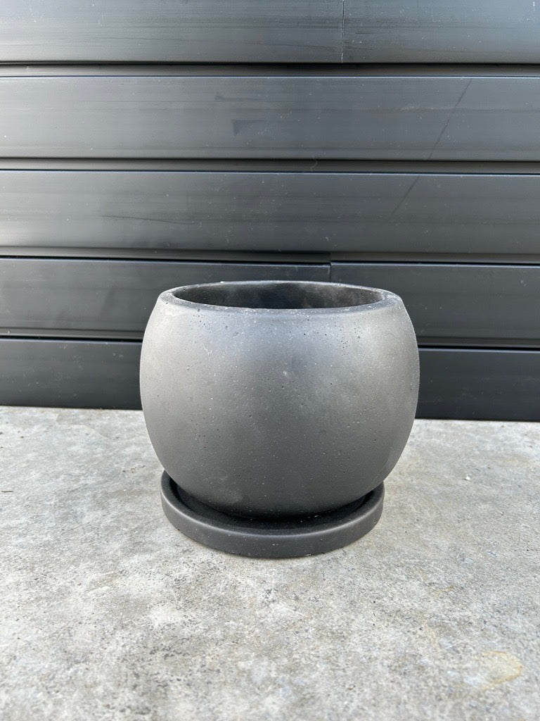 Aster Black Pot with Saucer – Modern Matte Planter for Indoor Plants